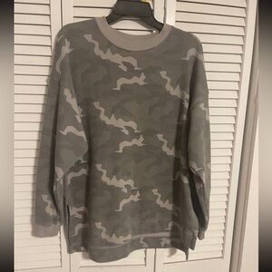 American Eagle Outfitters Gray Camouflage Crewneck Sweater